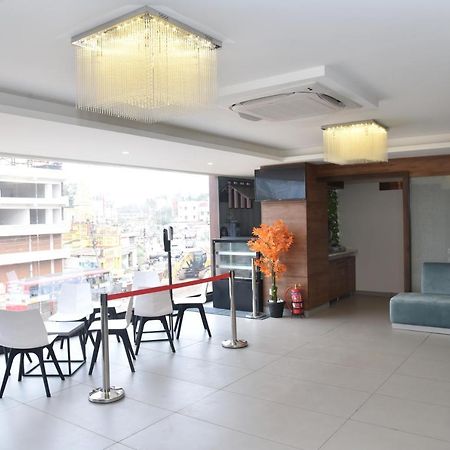 The Oaks Comforts Hubli Extérieur photo